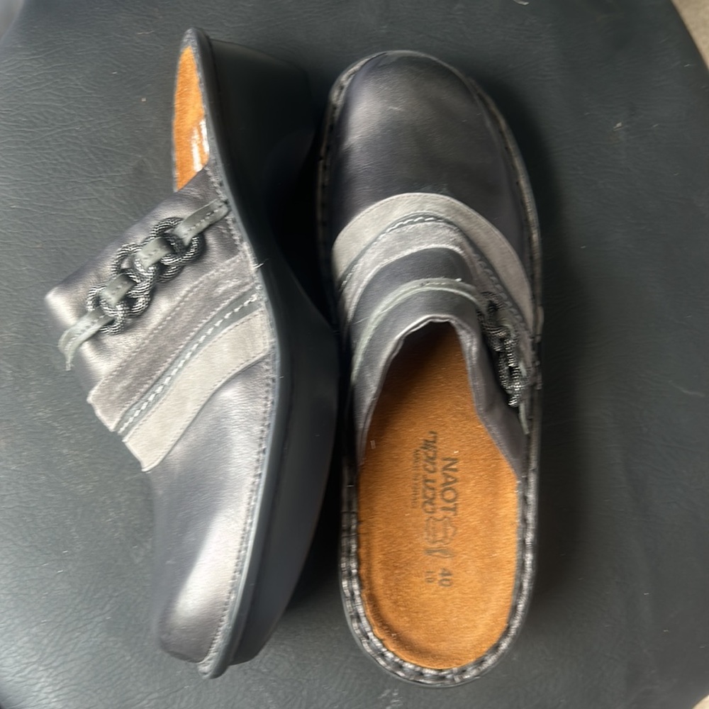 NWOT NAOT Belize Mule Clogs Dark Gray asilver Size 40 / US 9-9.5 Leather